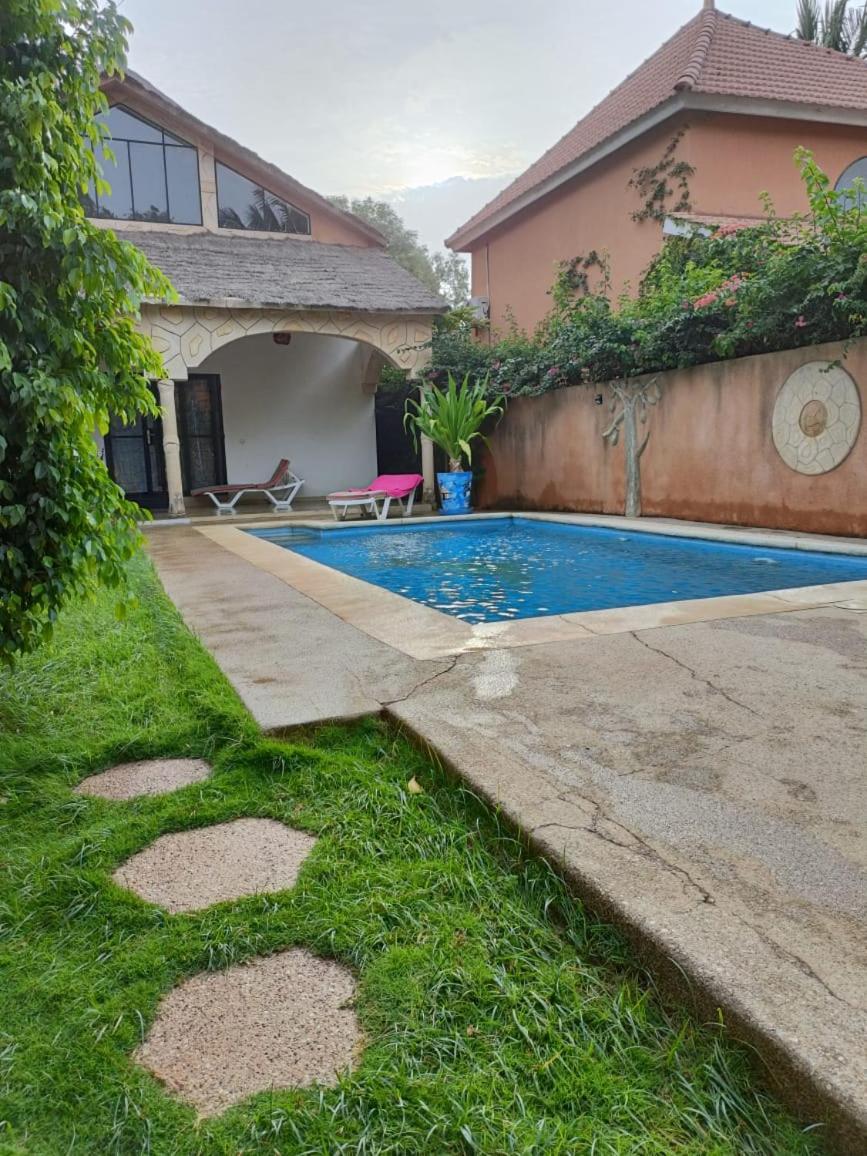 Villa Na Aldiana Saly Kültér fotó